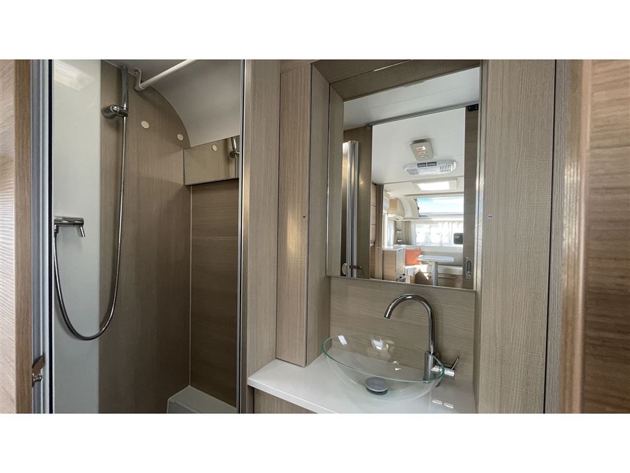 Adria Adora 572 UT